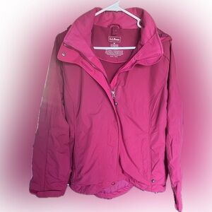 L.L. Bean Women’s Lightweight Burgundy Magenta Windbreaker Jacket with Fleece